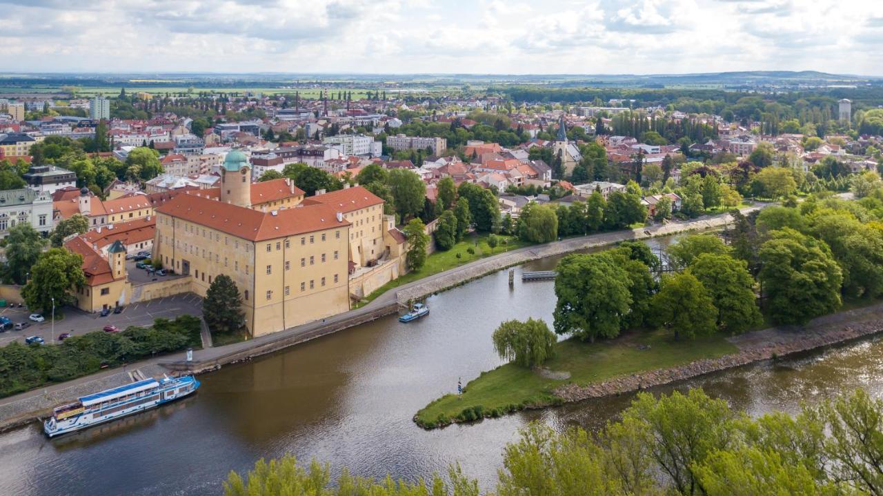 Castle Hotel & Wellness Poděbrady Exteriör bild