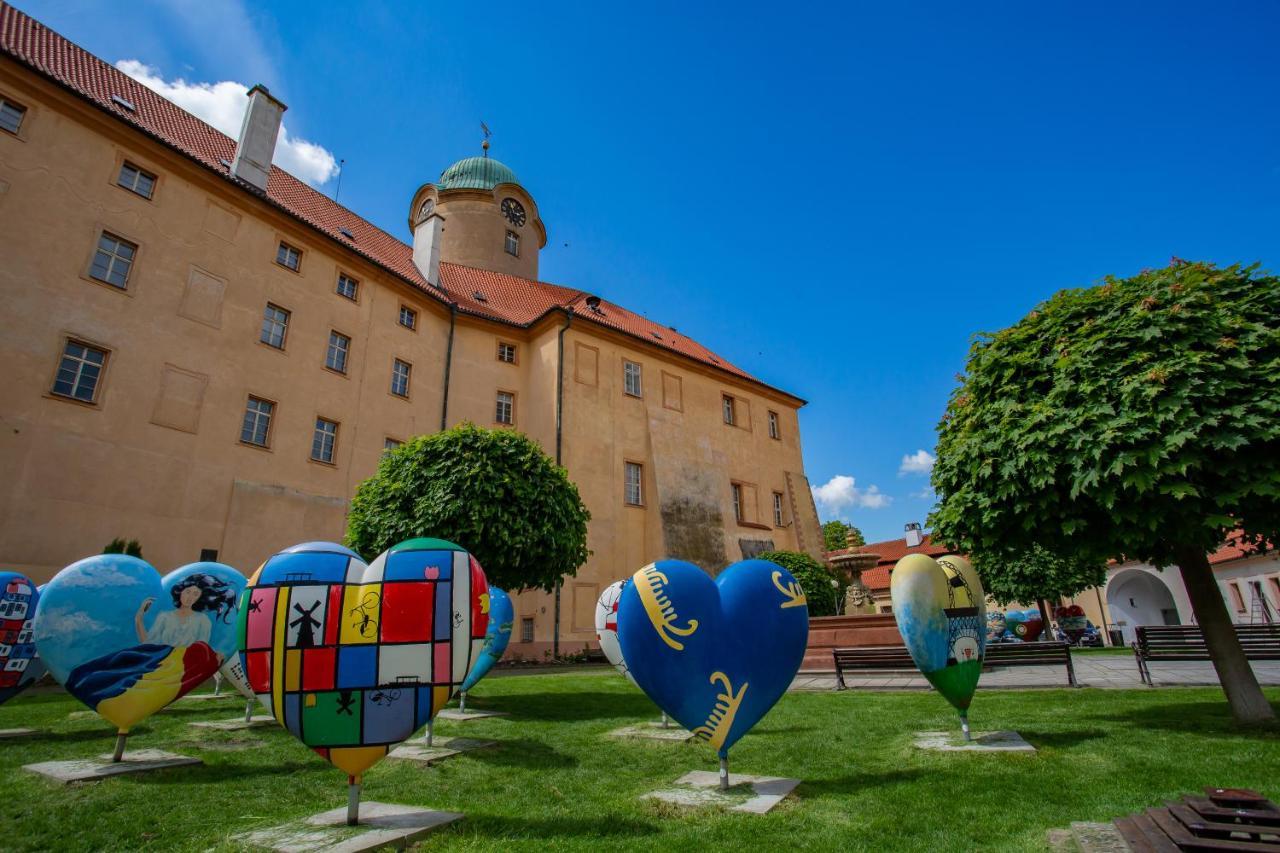Castle Hotel & Wellness Poděbrady Exteriör bild